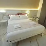 Ariosto Home